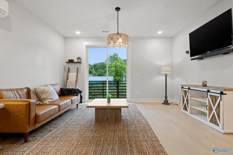 725 N Market Street #5, Chattanooga, TN 37405 - #3