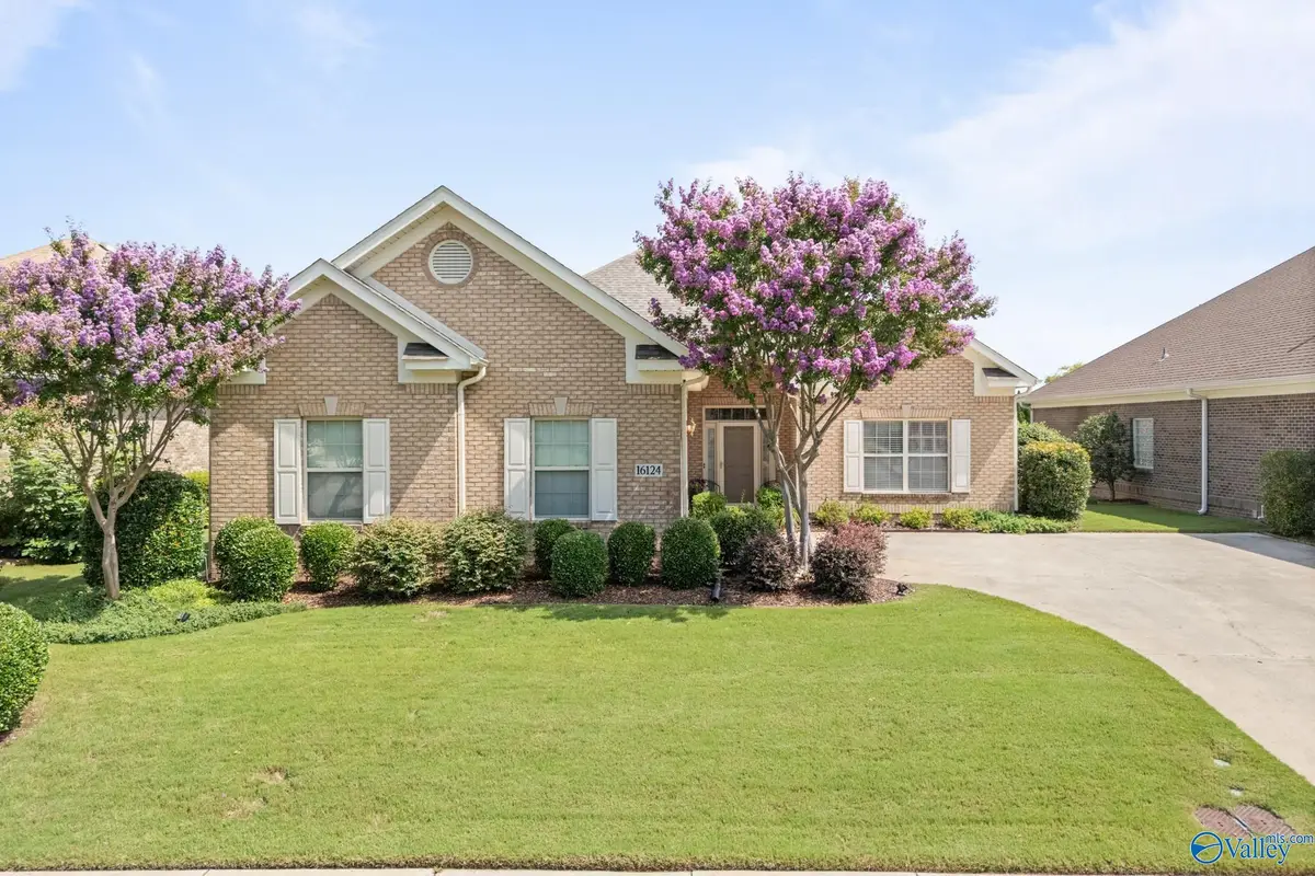 16124 Shropshire Drive Se, Huntsville, AL 35803 - #1