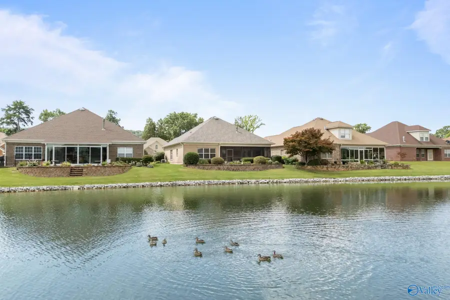 16124 Shropshire Drive Se, Huntsville, AL 35803 - #2