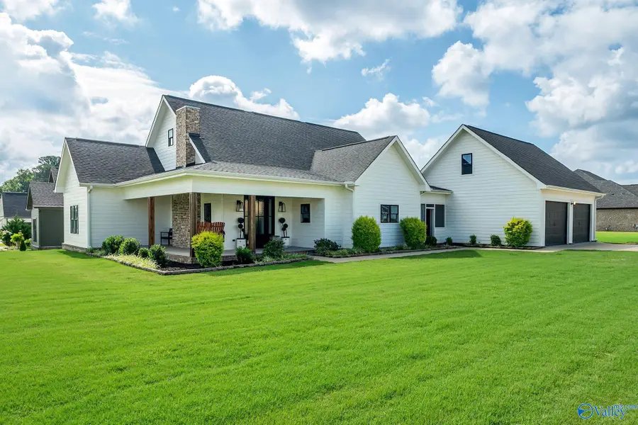 17886 Alma Lane, Athens, AL 35613 - #3