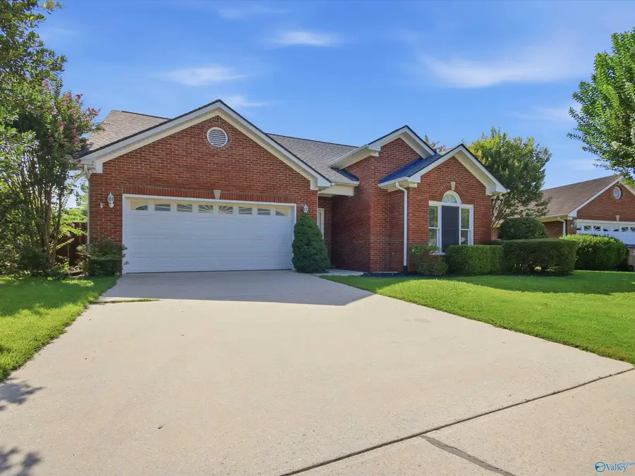 3122 Navajo Drive Se, Decatur, AL 35603 - #3