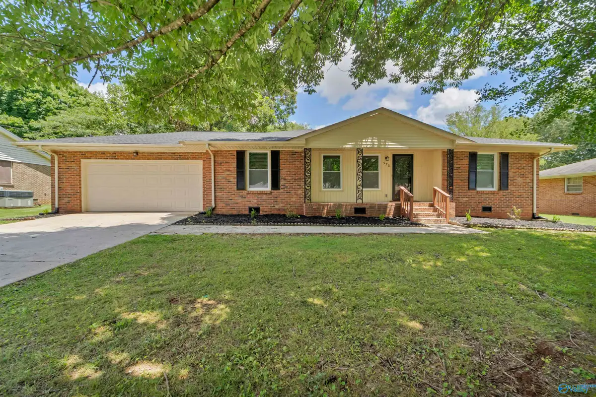 370 College Park Court Nw, Huntsville, AL 35805 - #1