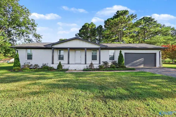 142 Paul Drive, Brownsboro, AL 35741
