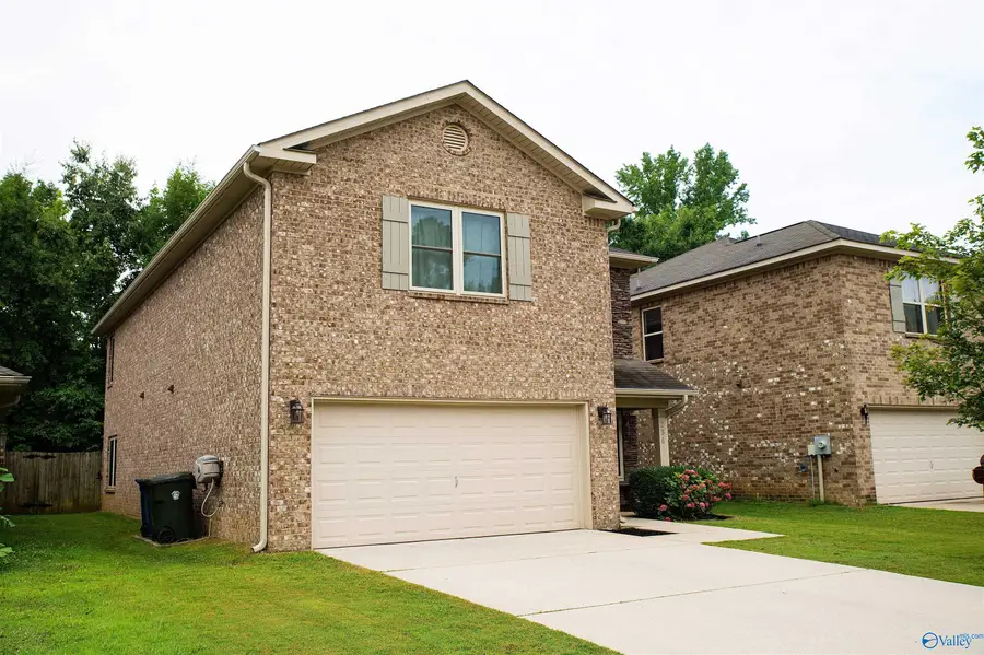 234 Sedgewick Drive, Owens Cross Roads, AL 35763 - #3