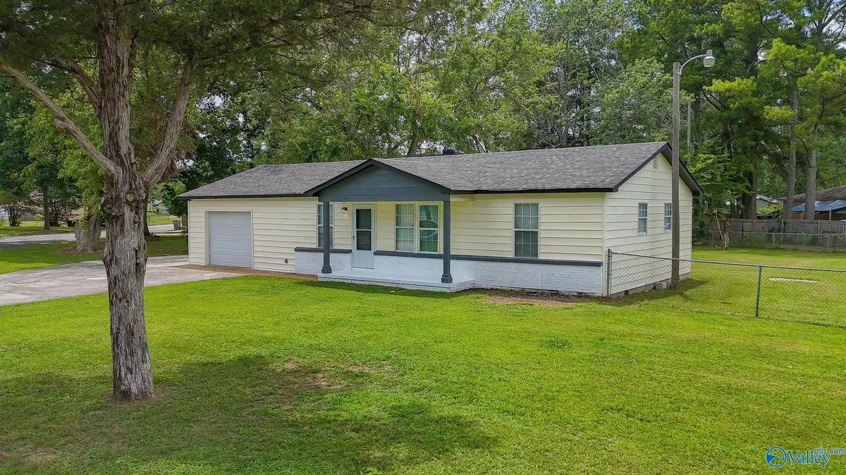 1515 Phillips Avenue Sw, Decatur, AL 35601 - #1