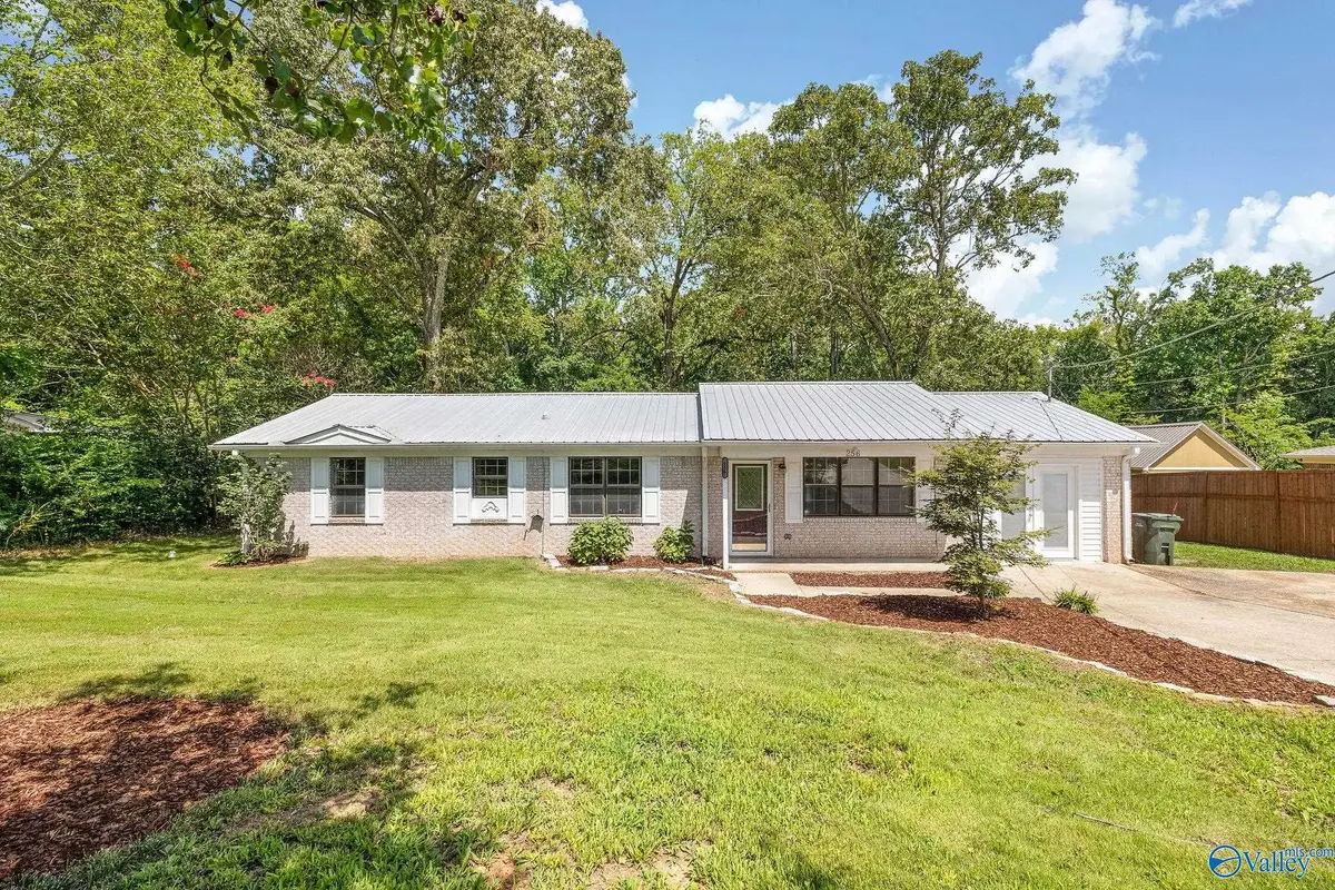 256 Canadian Drive, Scottsboro, AL 35769 - #1