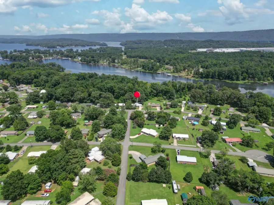 256 Canadian Drive, Scottsboro, AL 35769 - #3