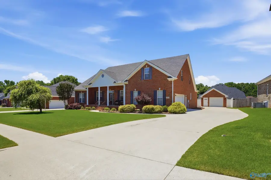 128 Spearpoint Lane, Meridianville, AL 35759 - #2