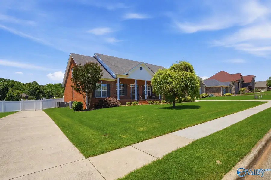 128 Spearpoint Lane, Meridianville, AL 35759 - #3