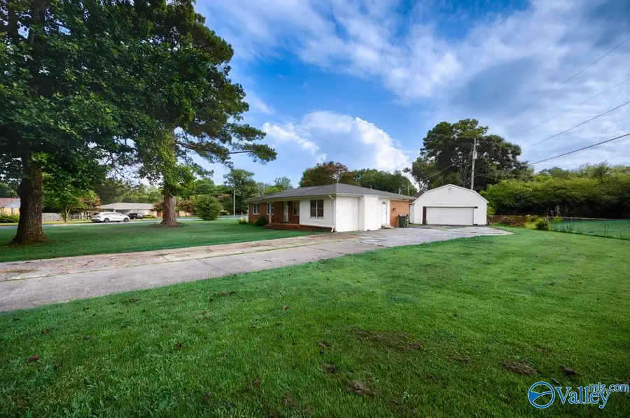 6308 Deramus Avenue, Huntsville, AL 35806 - #2