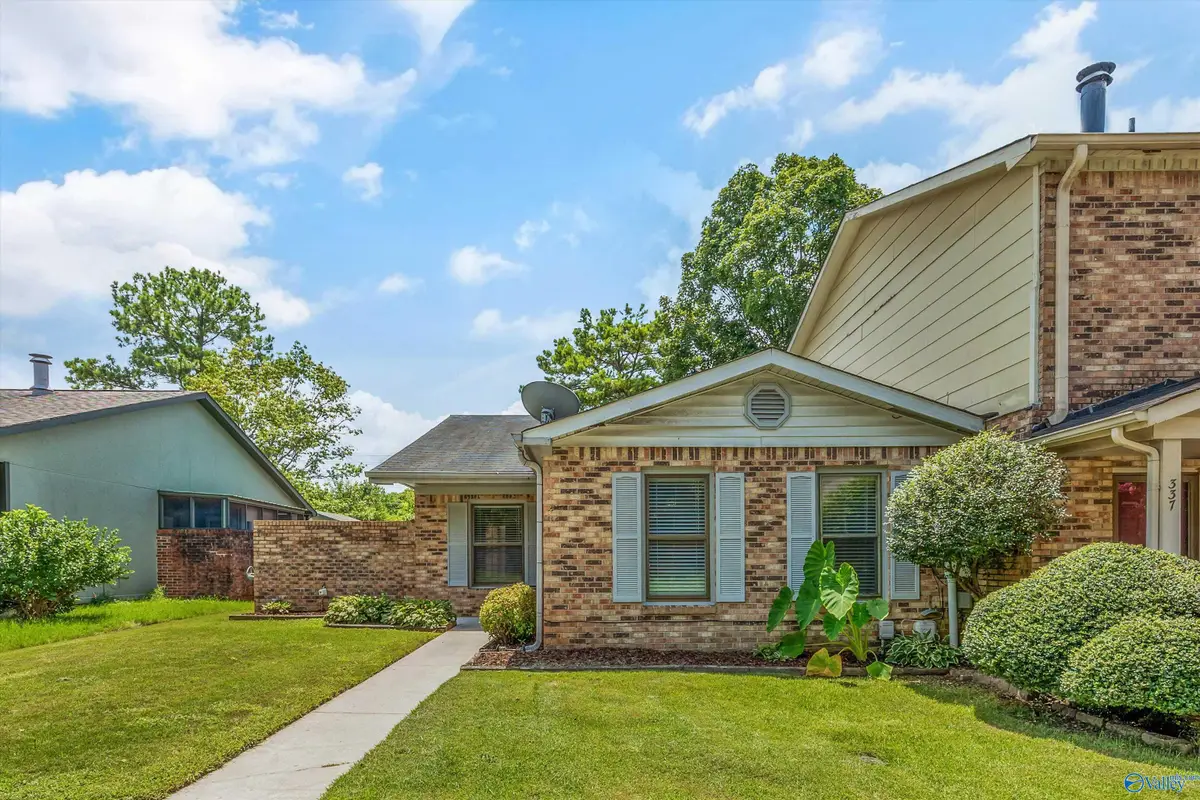 335 Chateau Drive Sw, Huntsville, AL 35801 - #1