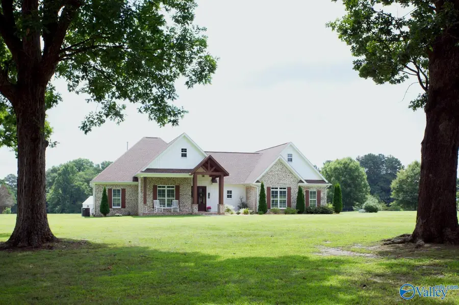 1140 County Road 449, Town Creek, AL 35672 - #2