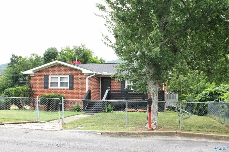 1703 Alabama Avenue Nw, Fort Payne, AL 35967 - #2