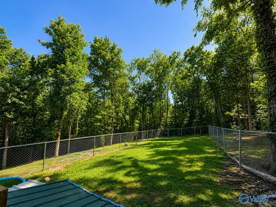 181 Hilltop Drive, Guntersville, AL 35976 - #2
