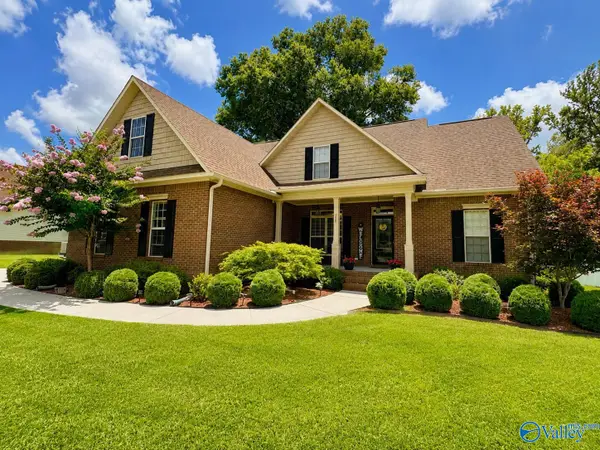 300 Teal Street, Albertville, AL 35950