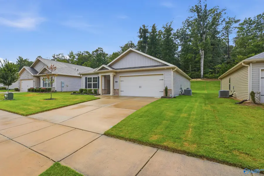 266 Ashland Drive, Hanceville, AL 35077 - #3