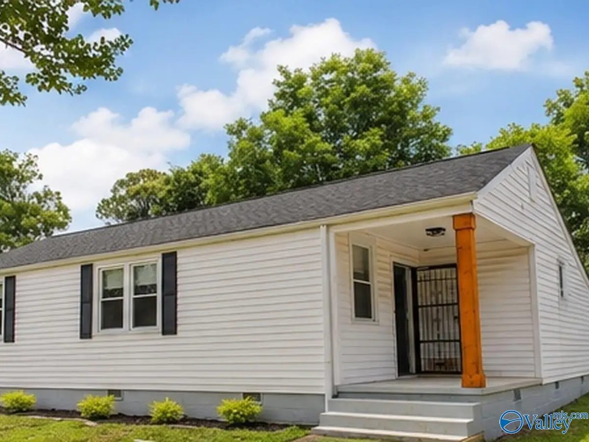 1004 Peck Road Ne, Huntsville, AL 35801 - #1