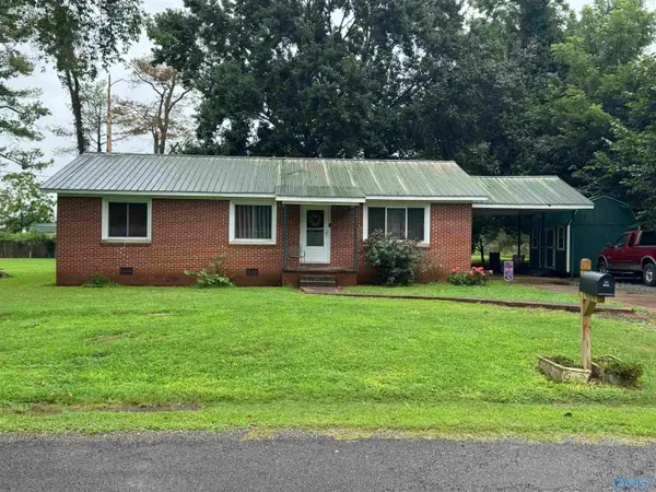 1643 County Road 30, Scottsboro, AL 35768
