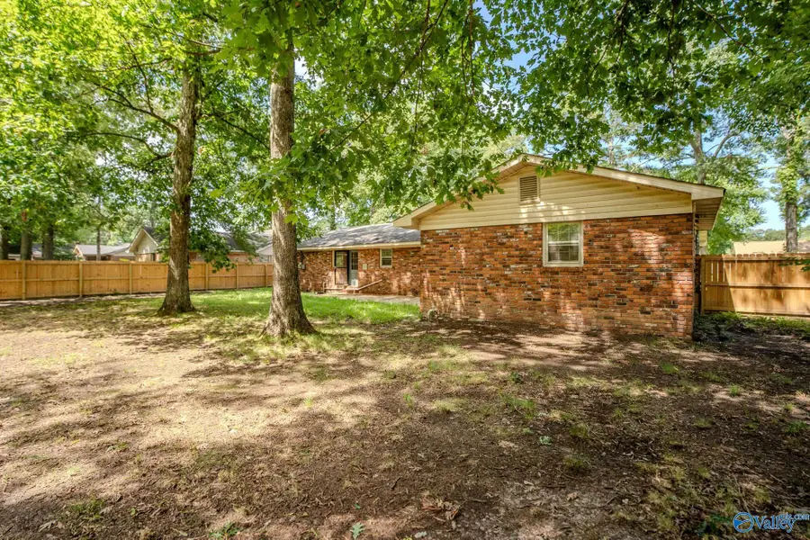 1216 Byron Avenue Sw, Decatur, AL 35601 - #3