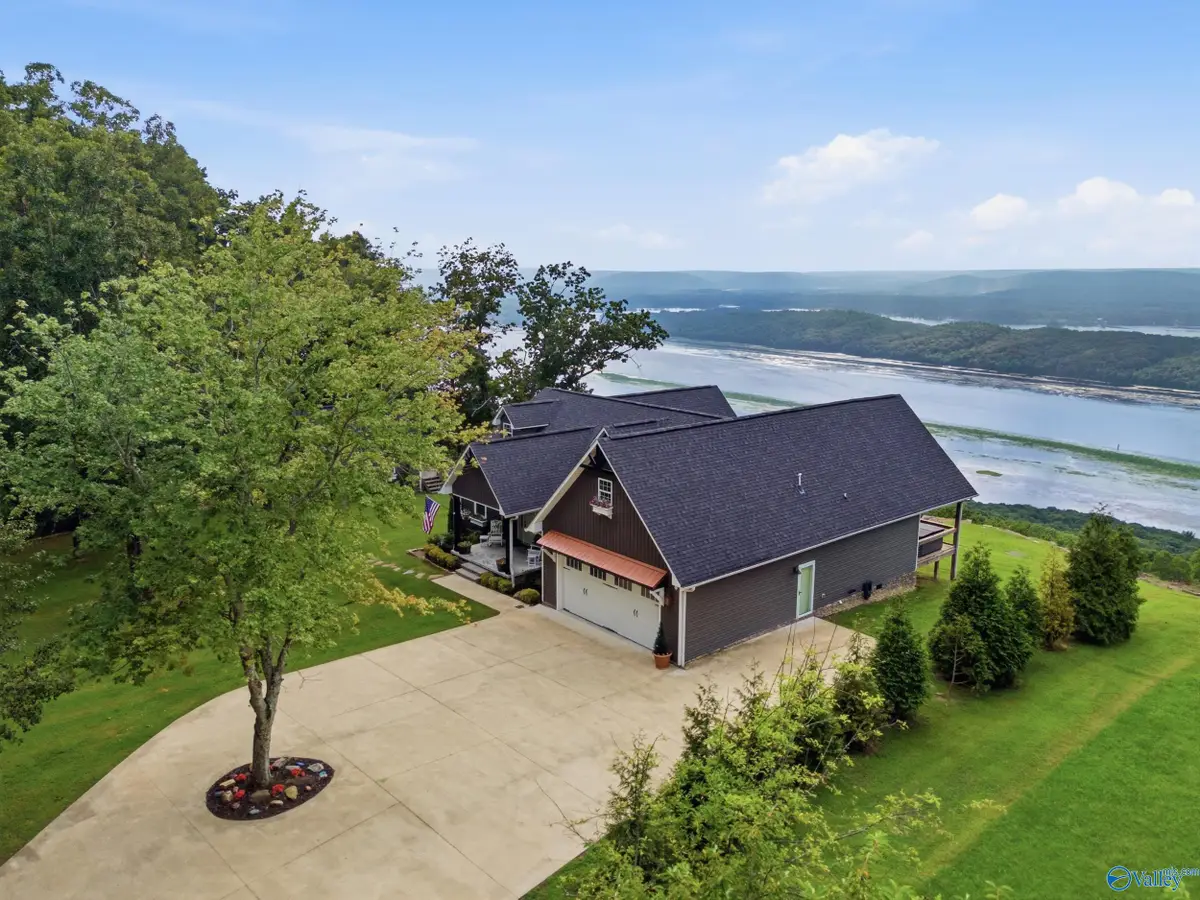 1889 Scenic Drive, Section, AL 35771 - #1