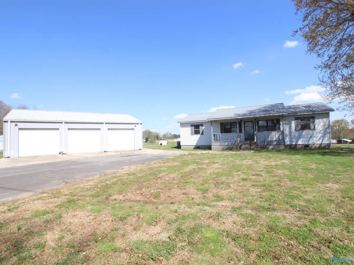 86 Hill Street, Fyffe, AL 35971 - #1