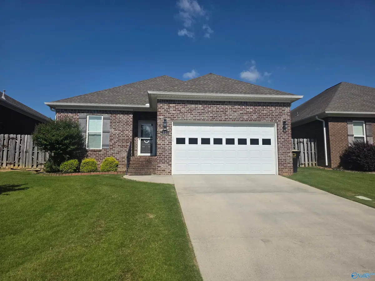 2920 Phelan Cir, Hanceville, AL 35077 - #1