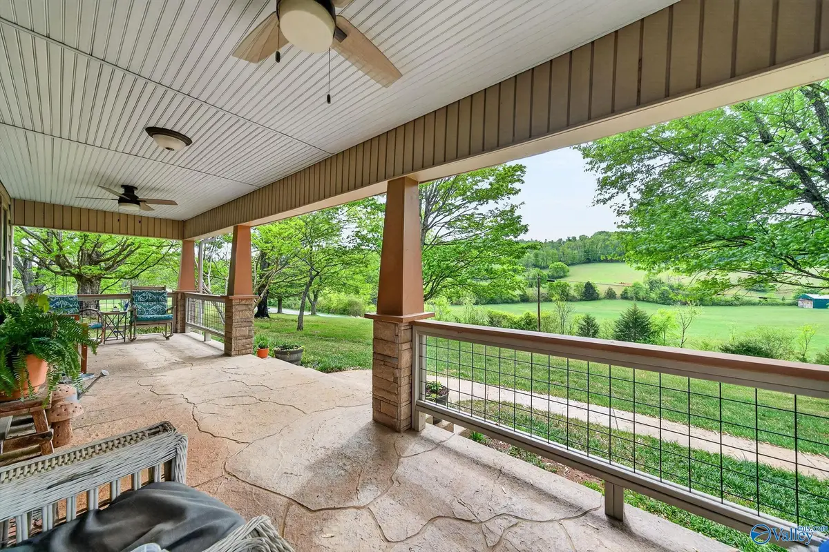 7400 Franks Ferry Road, Walling, AL 35857 - #1