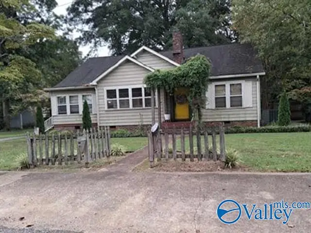 704 Patrick Street, Scottsboro, AL 35768 - #1