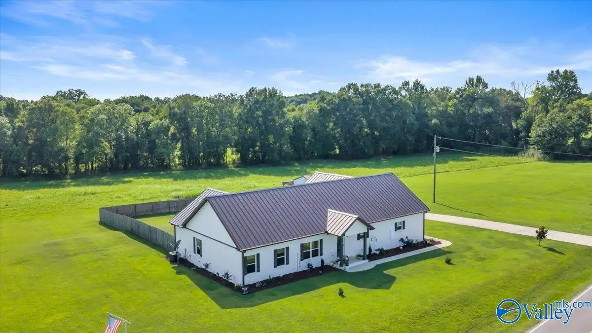 546 Maddox Road, Hartselle, AL 35640 - #1