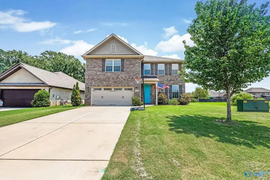 331 Willow Bank Circle, Decatur, AL 35603 - #3