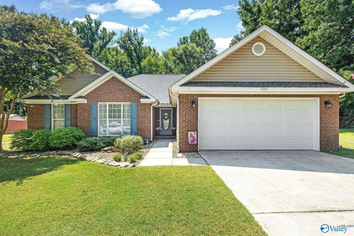 1001 Aspen Drive Sw, Hartselle, AL 35640 - #1