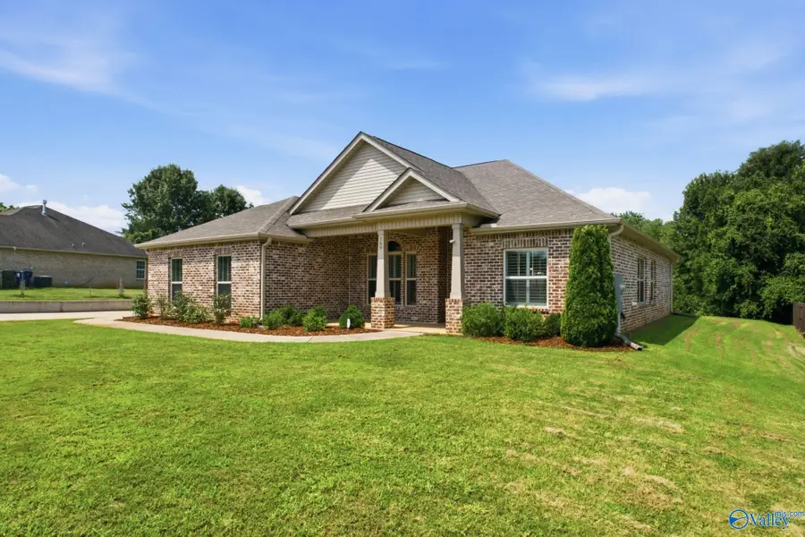 169 Andover Lane, Huntsville, AL 35811 - #2