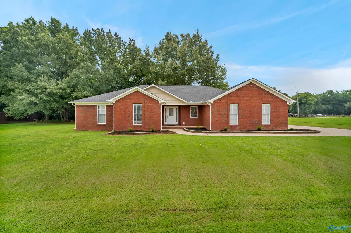89 Beaver Creek Road, Laceys Spring, AL 35754 - #1