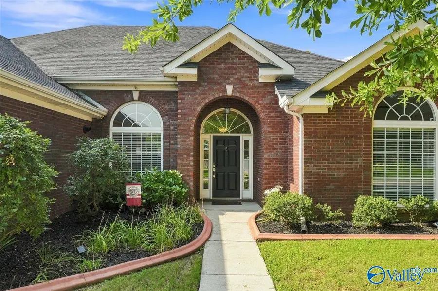 5018 Patriot Park Circle, Owens Cross Roads, AL 35763 - #2
