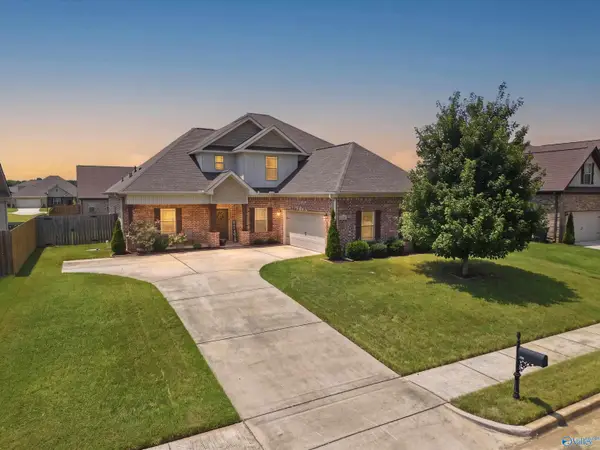 106 Ivy Vine Drive, Toney, AL 35773