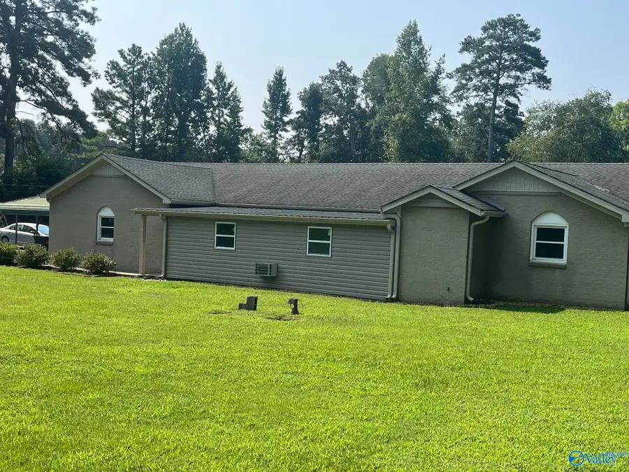 1194 Bird Spring Road Sw, Hartselle, AL 35640 - #2