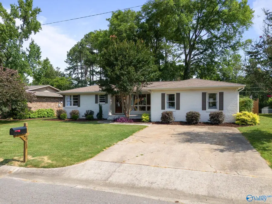 1711 Sun Valley Road, Huntsville, AL 35801 - #3