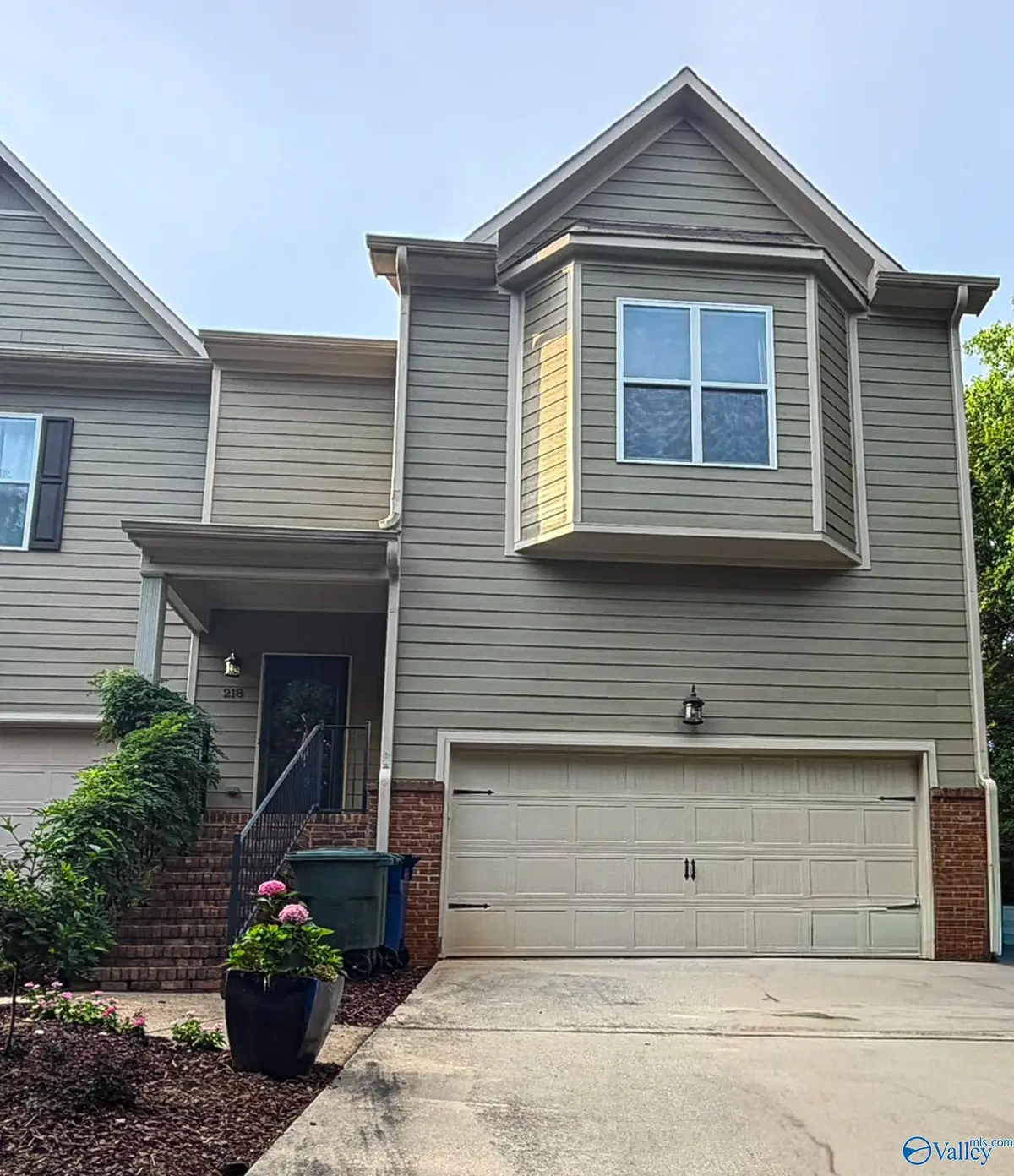 218 NE Treetop Drive Ne, Huntsville, AL 35801 - #1