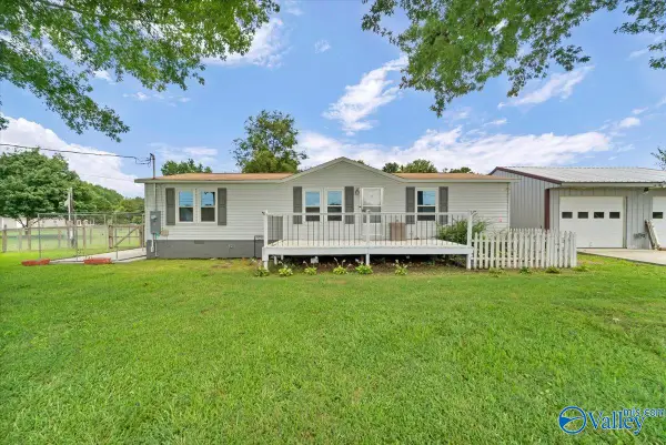 27063 Ed Ray Road, Athens, AL 35613