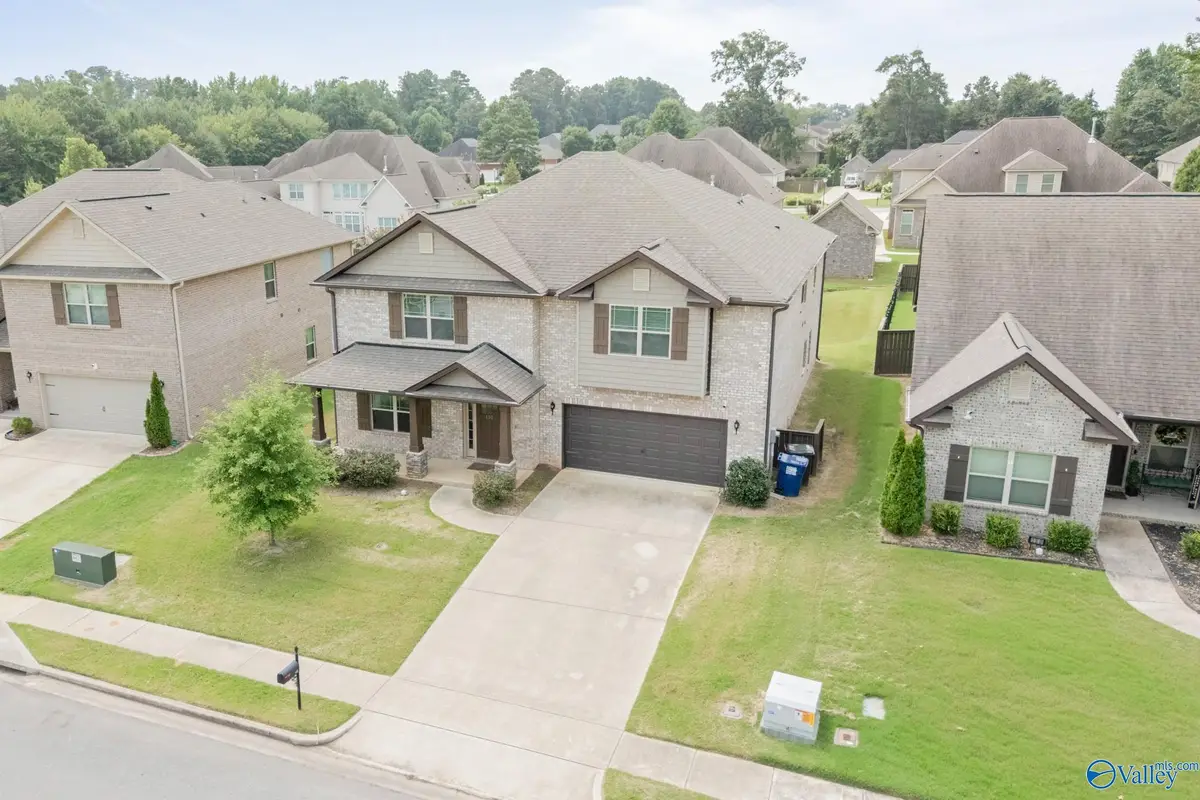 152 Kingswood Drive, Huntsville, AL 35806 - #1