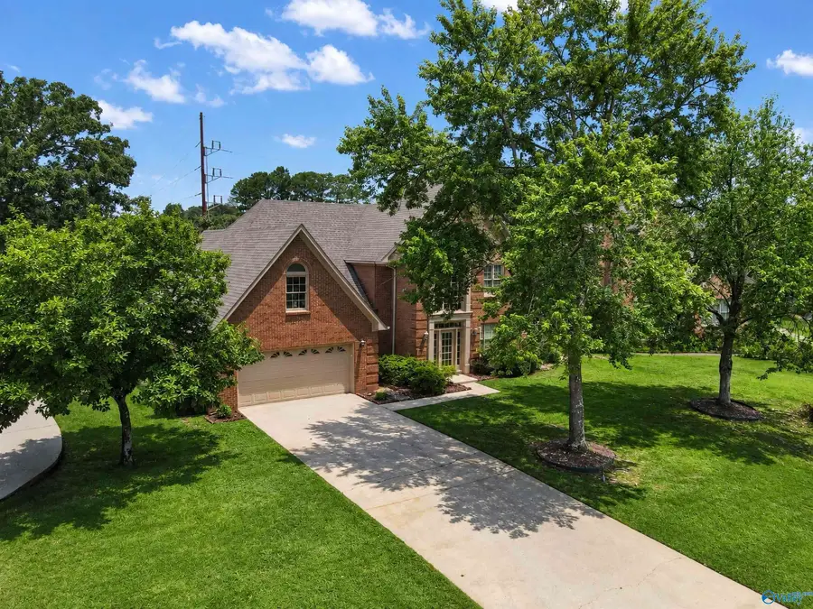1509 Southampton Court, Decatur, AL 35601 - #2