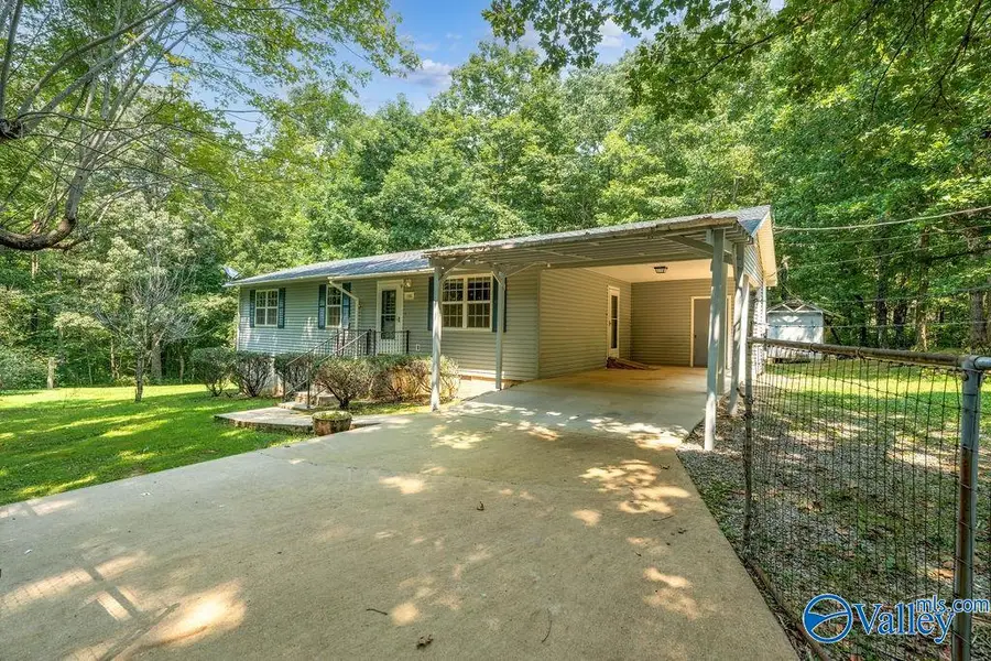 1195 Greenbriar Drive, Fort Payne, AL 35967 - #2