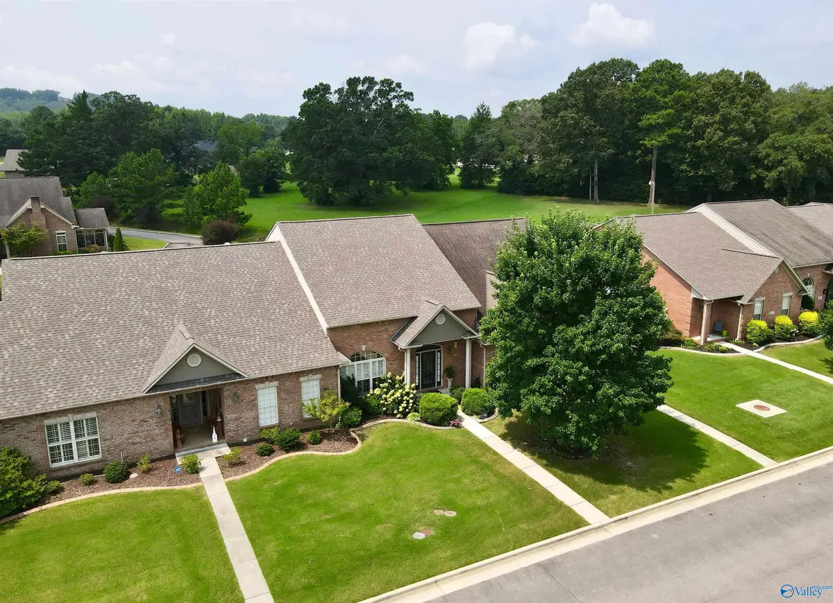 73 Jackson Way, Decatur, AL 35603 - #1