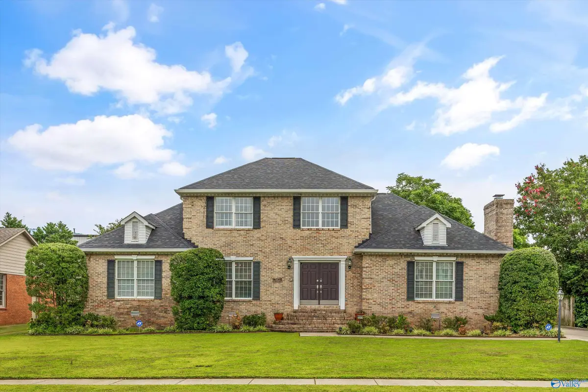 7313 Ferncliffe Drive Se, Huntsville, AL 35802 - #1