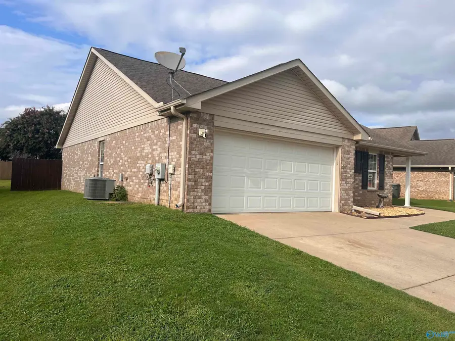 2624 Slate Drive, Huntsville, AL 35803 - #3