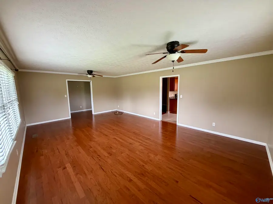 1931 Woodmeade Street Sw, Decatur, AL 35601 - #3