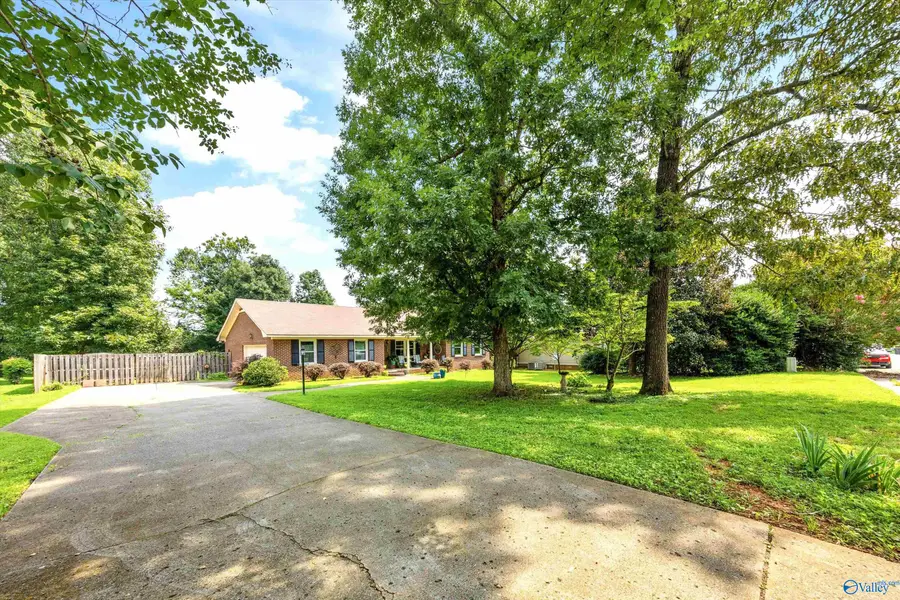 109 Laurel Oak Road, Huntsville, AL 35811 - #3