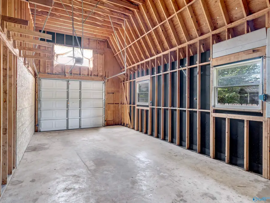 2222 Lynn Road Nw, Huntsville, AL 35810 - #3