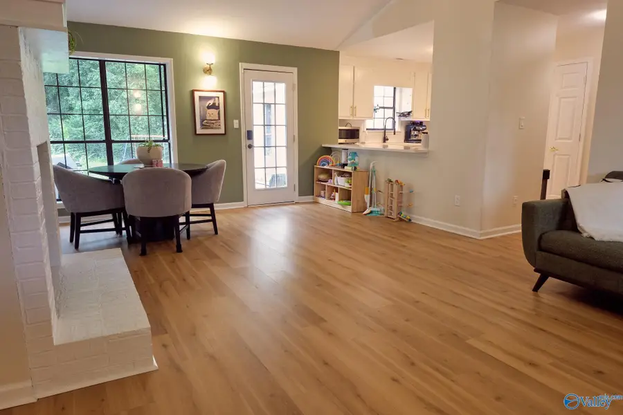 735 Wynsom Drive Se, Huntsville, AL 35803 - #2