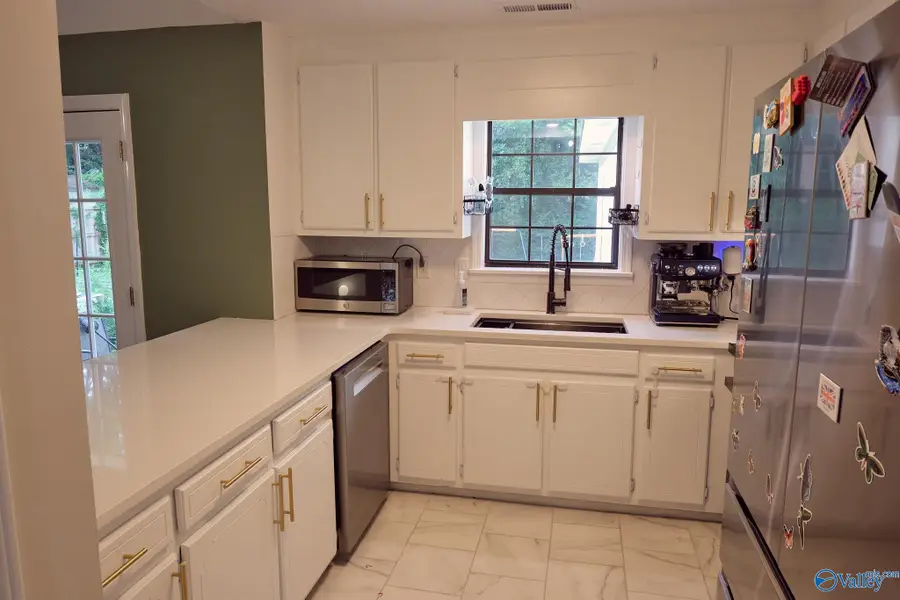 735 Wynsom Drive Se, Huntsville, AL 35803 - #3